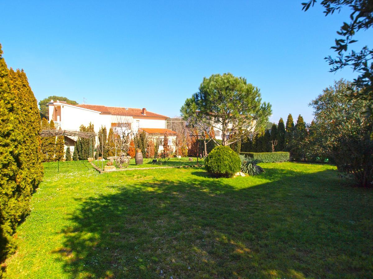 Apartments Mirela 1554 Pula Exteriér fotografie