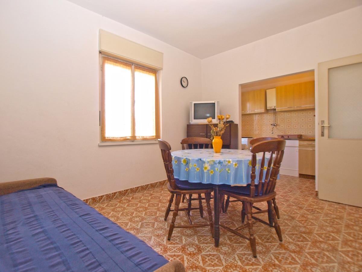 Apartments Mirela 1554 Pula Exteriér fotografie